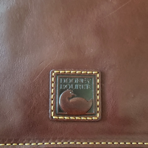 NEW DOONEY & BURKE Leather Triple Zip - Picture 8 of 8